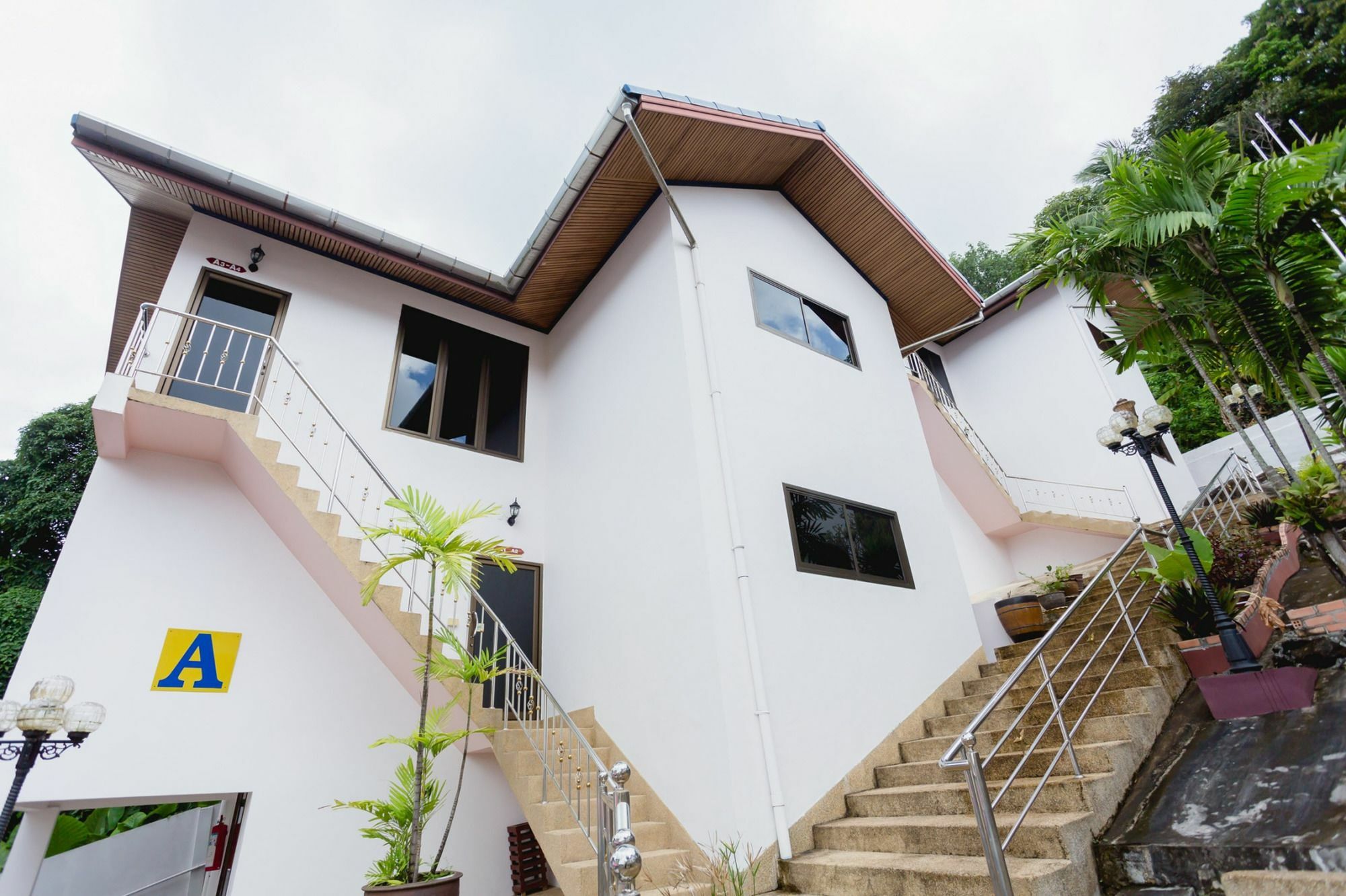Rabbit Mansion2 Apartment Patong Exterior photo